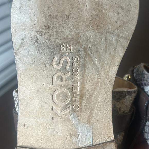 Michael Kors Brown Leather Sandal with Gold Embellishment Women Size 8 - Picture 13 of 14